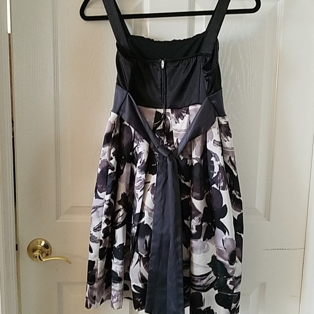 Cute dress by ruby rox - Picture 4 of 4